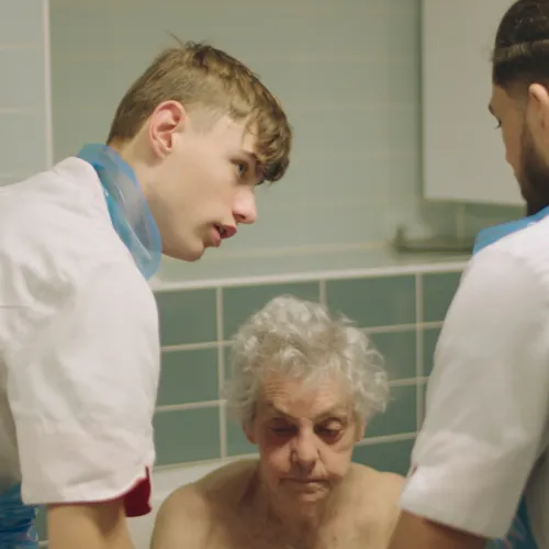 Afbeelding van Kenny (16): 'Het is niet alleen piemels wassen' | Zorgen