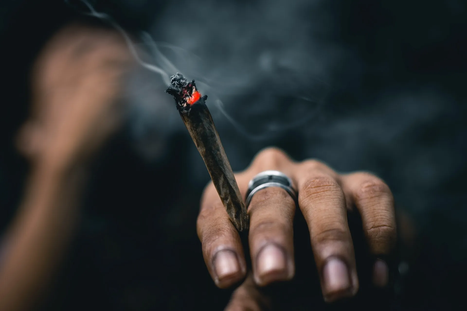 Afbeelding van Moet de handel in wiet gelegaliseerd worden?